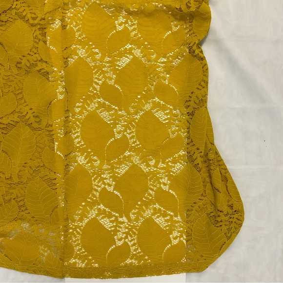 NWT Hotouch Lace Patchwork Floral Pattern Overlay Top V-neck Loose Short Sleeves - Picture 3 of 16